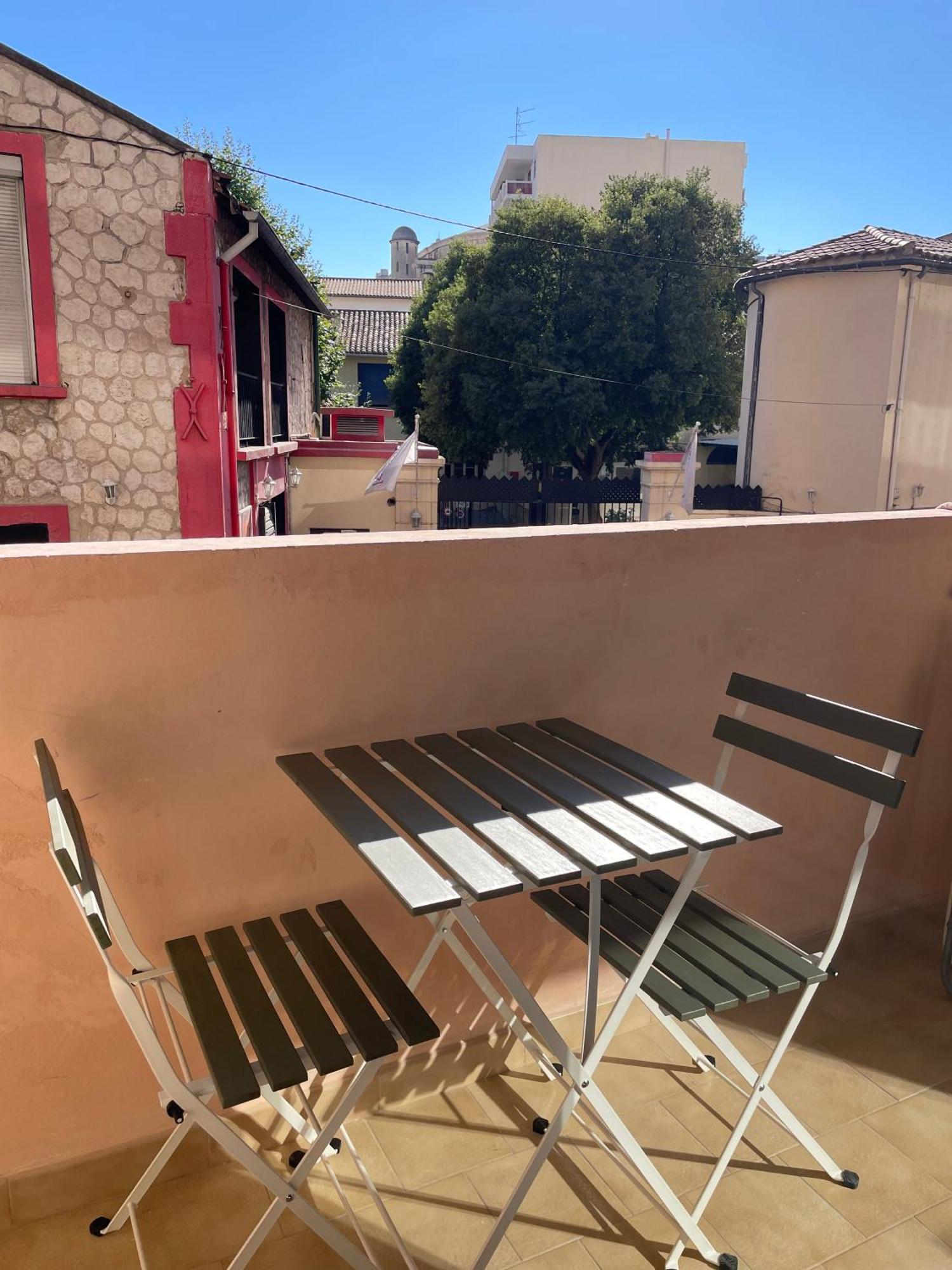 Superbe T2 Avec Box Garage Proche Velodrome Et Prado Apartment Marseille Exterior photo